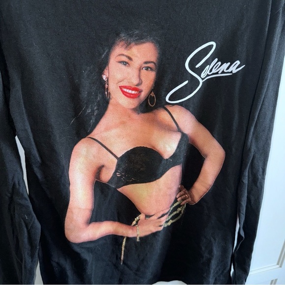Selena Official Roses Band Tee Long Sleeves Black T-Shirt Sz Small - Picture 3 of 5